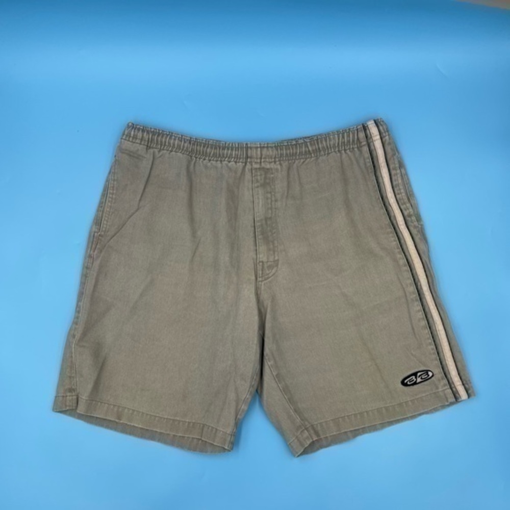 Vintage 90’s Bugle Boy Embroidered Shorts